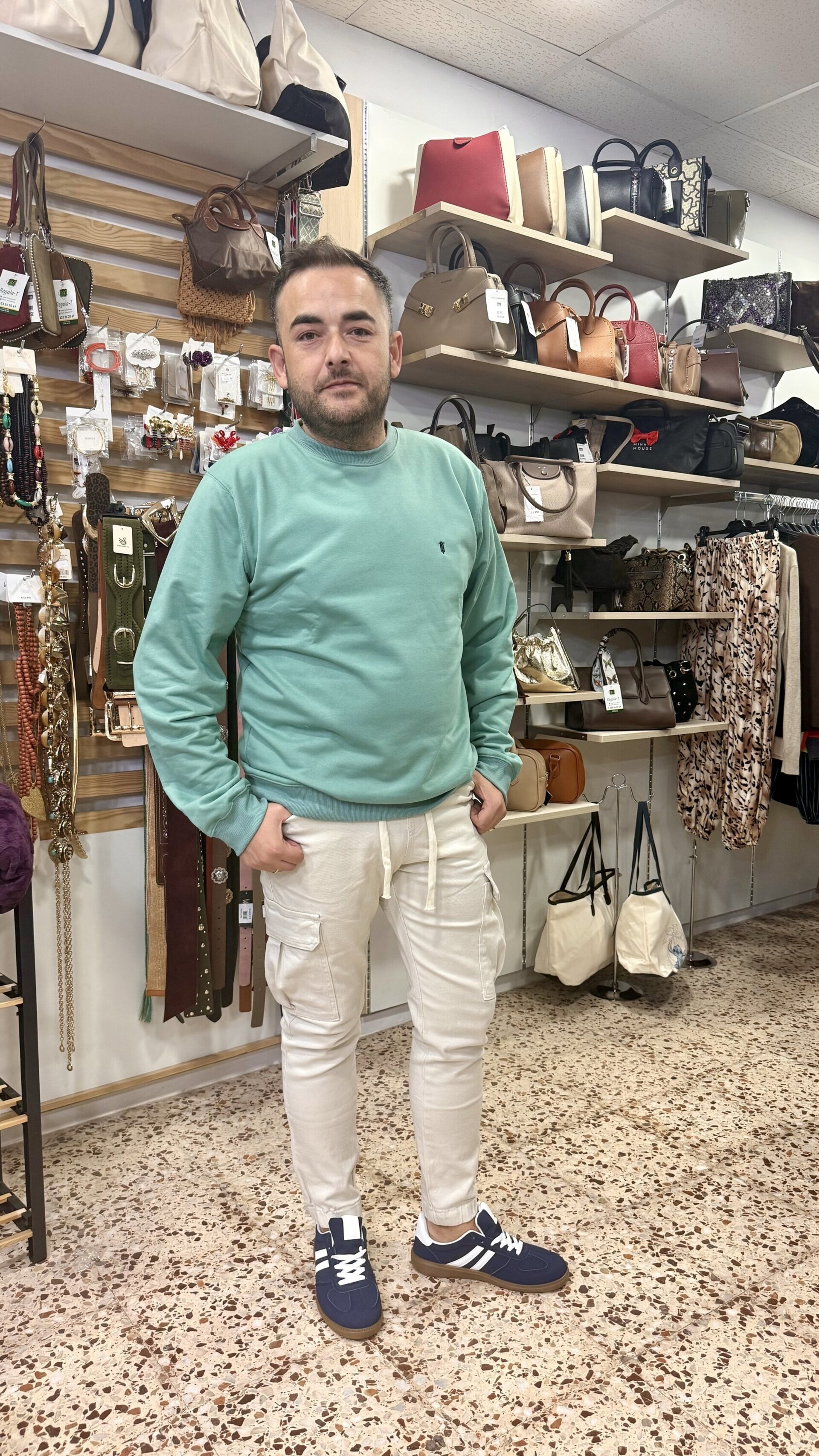 SUDADERA VERDE AGUA - 2