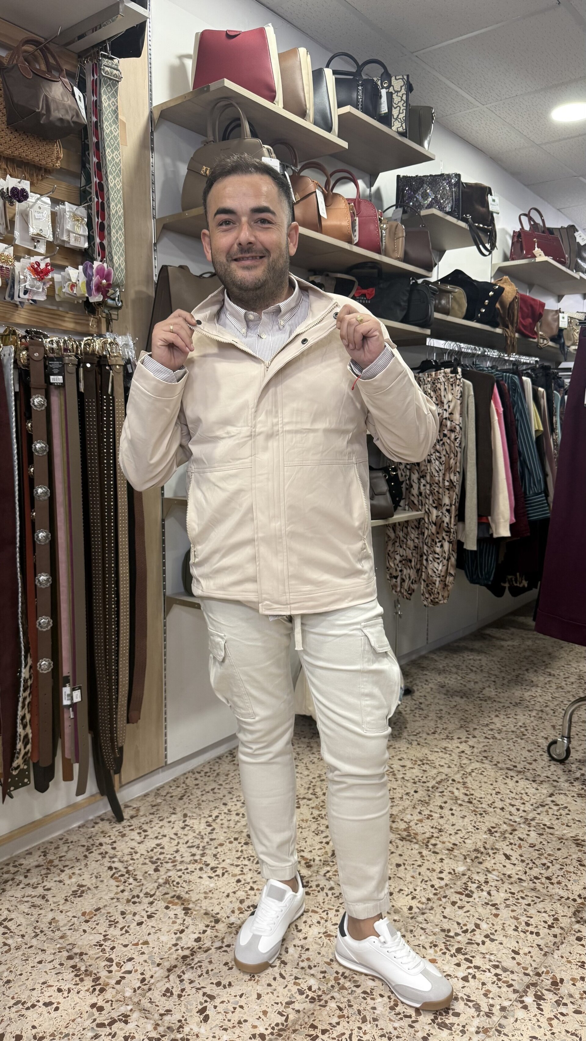 CÁRDIGAN BEIGE MAIQUEL - 3